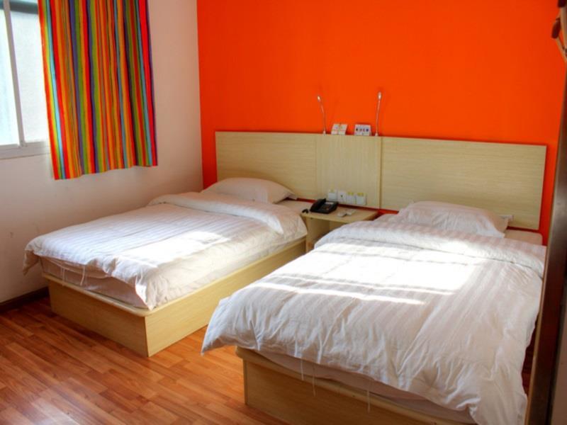 Super 8 Suzhou Guanqian Conference Center Σουτσόου Εξωτερικό φωτογραφία