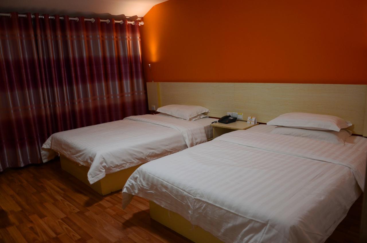 Super 8 Suzhou Guanqian Conference Center Σουτσόου Εξωτερικό φωτογραφία